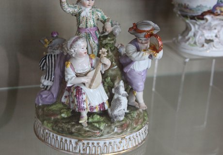 Porzellan im Heinrich-Sauermann-Haus