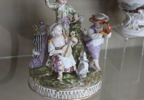 Porzellan im Heinrich-Sauermann-Haus